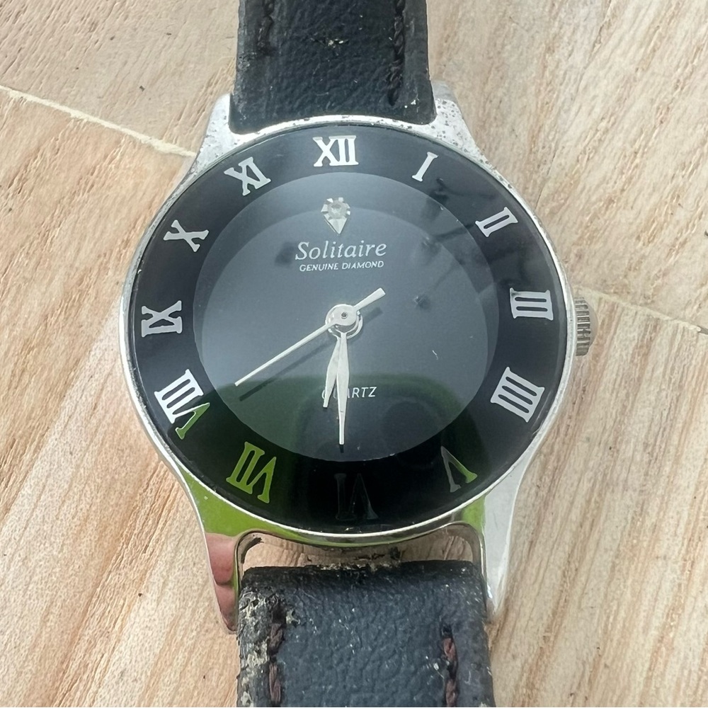Solitaire ladies diamond black leather dress watch NEW BATTERY
